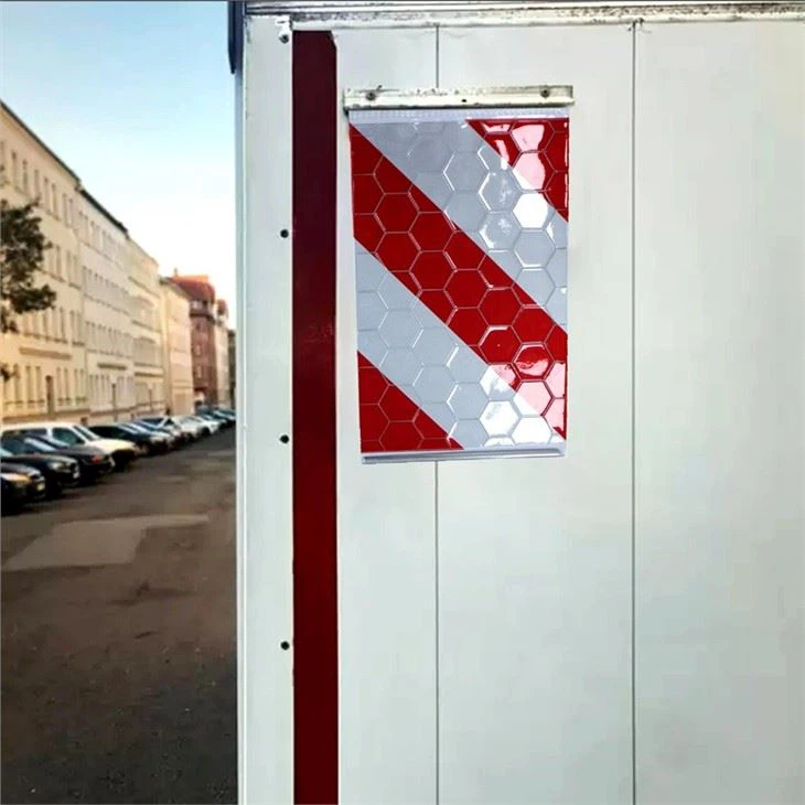 Reflective Tail Lift Flag For Truck