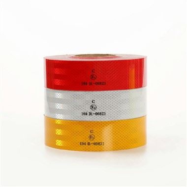 Cinta reflectant a la venda